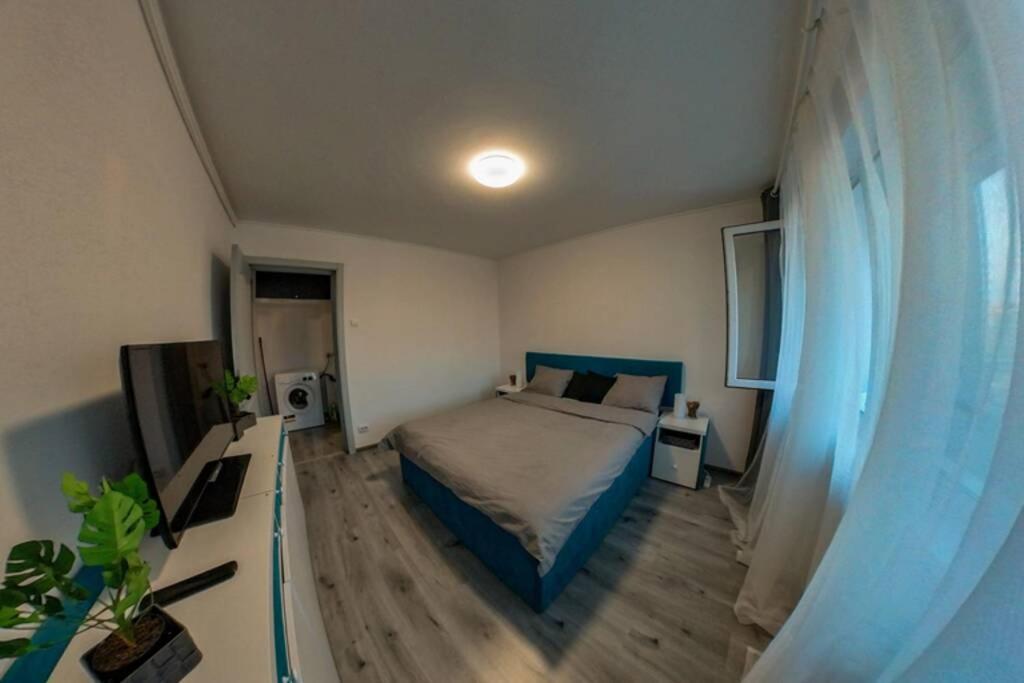 Modern 1 Bedroom Apartment In Bucharest Center! المظهر الخارجي الصورة